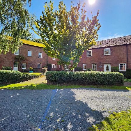 Mickledale & Langriggs At Wetheral Cottages Great Salkeld エクステリア 写真